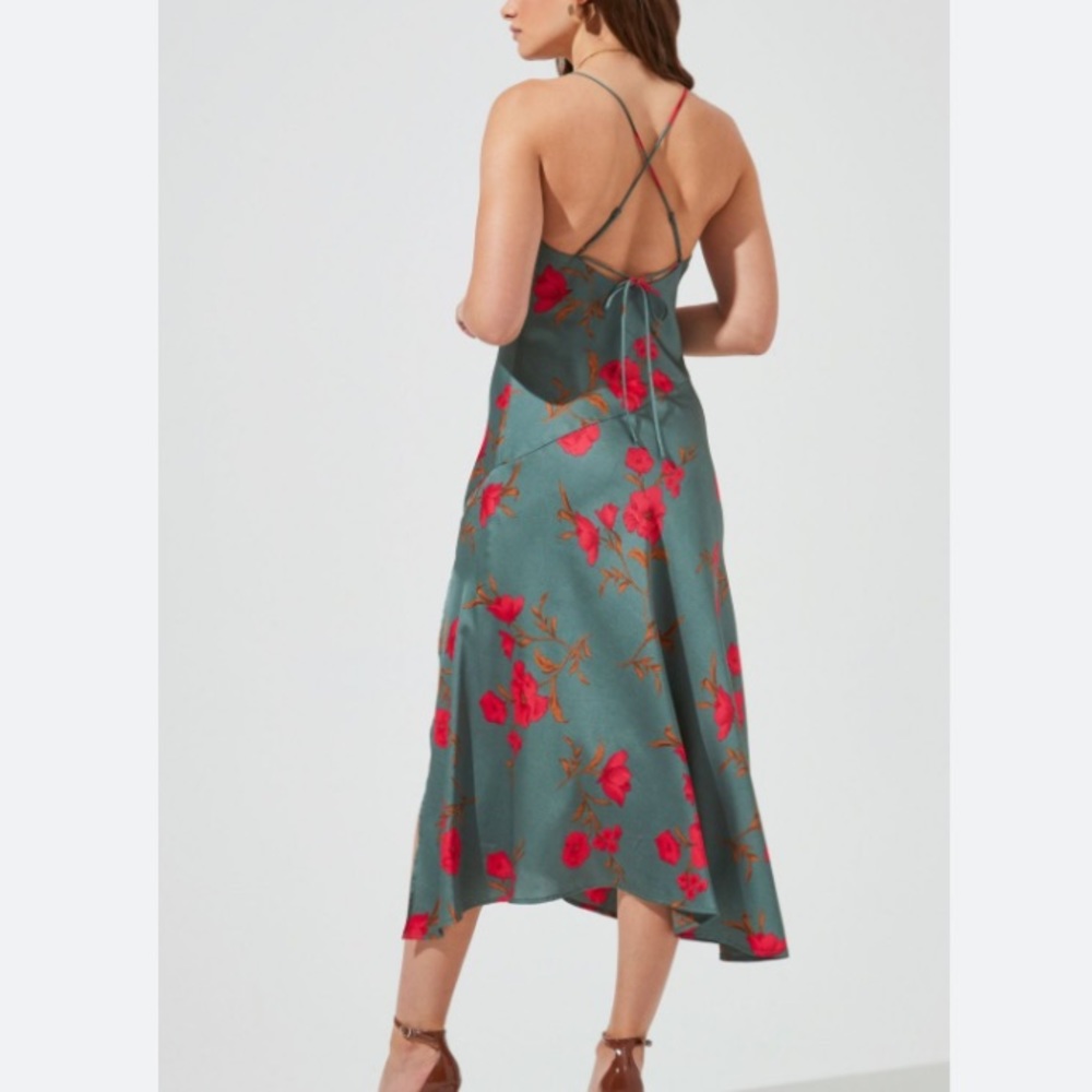 ASTR Gia midi floral slip dress - Picture 3 of 11